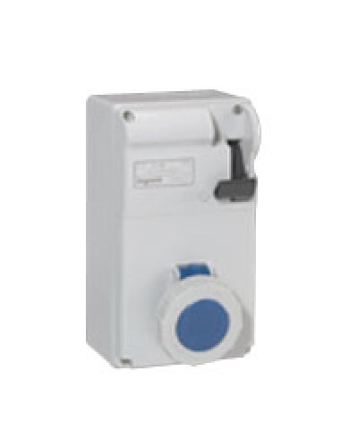 Щиток комбинированный Legrand 056621 в Рыбинске Щиты электрические Pintop.ru