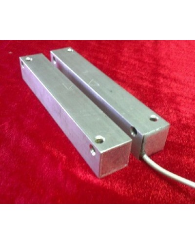 Извещатель охранный точечный магнитоконтактный Магнито-Контакт Металл исп. 102 (ИО 102-26) в Рыбинске Извещатели охранные Pintop.ru